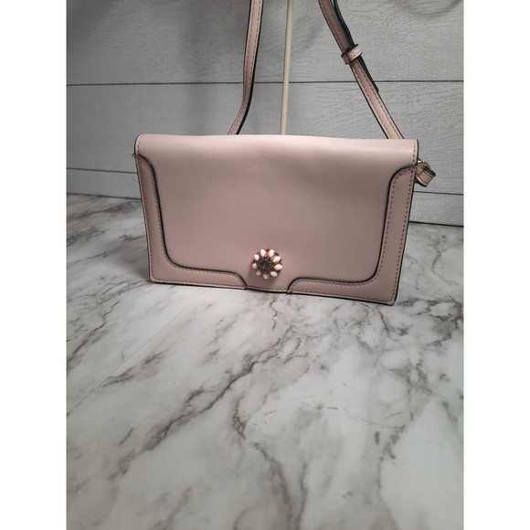 London Fog Cross Body Clutch - Picture 2 of 8